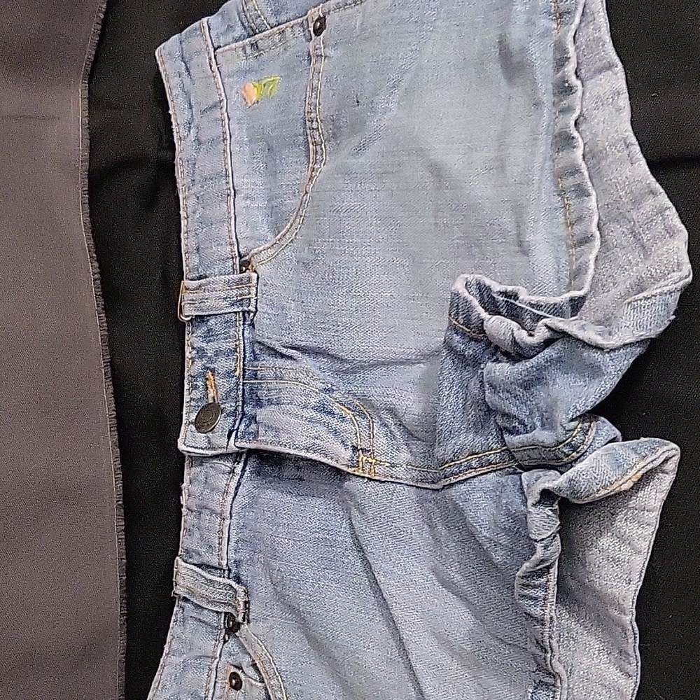 SO Jean shorts